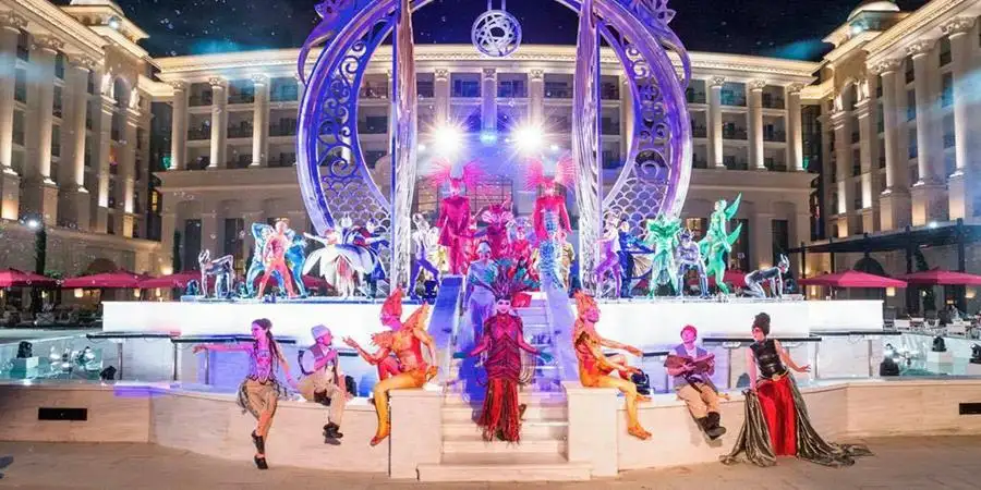 Side'den Land of Legends Gece Gösterileri Turu: Tekne Geçit Töreni ve Havai Fişek Büyüsü