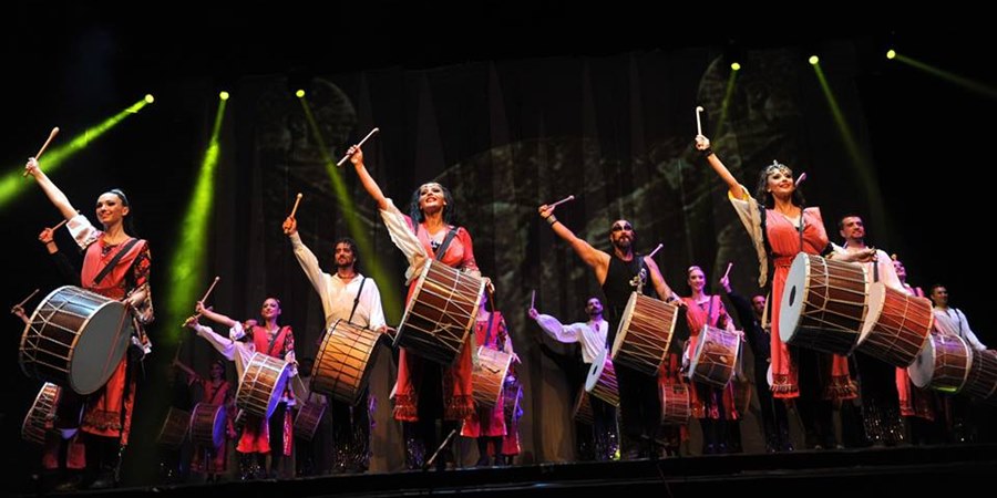 Side'de Anadolu Ateşi Dans Gösterisi: Gloria Aspendos'ta Kültürel Gösteri